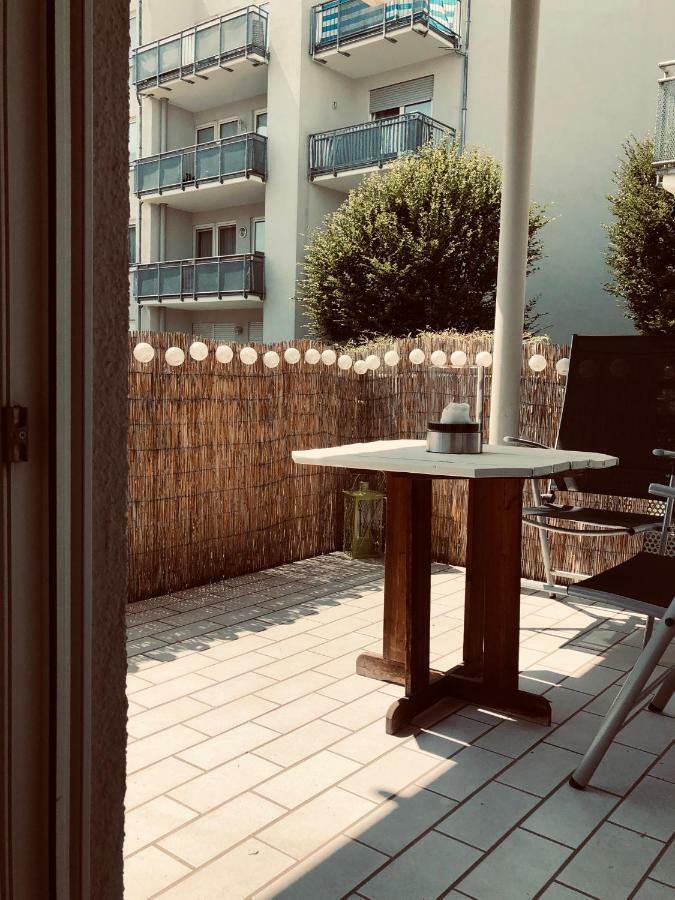 Parkplatz Und Balkon - Burberg'S Heimathafen In ויסבאדן מראה חיצוני תמונה