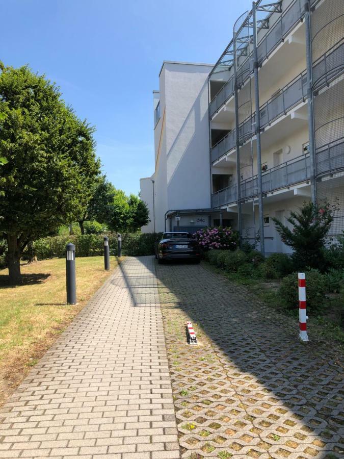 Parkplatz Und Balkon - Burberg'S Heimathafen In ויסבאדן מראה חיצוני תמונה